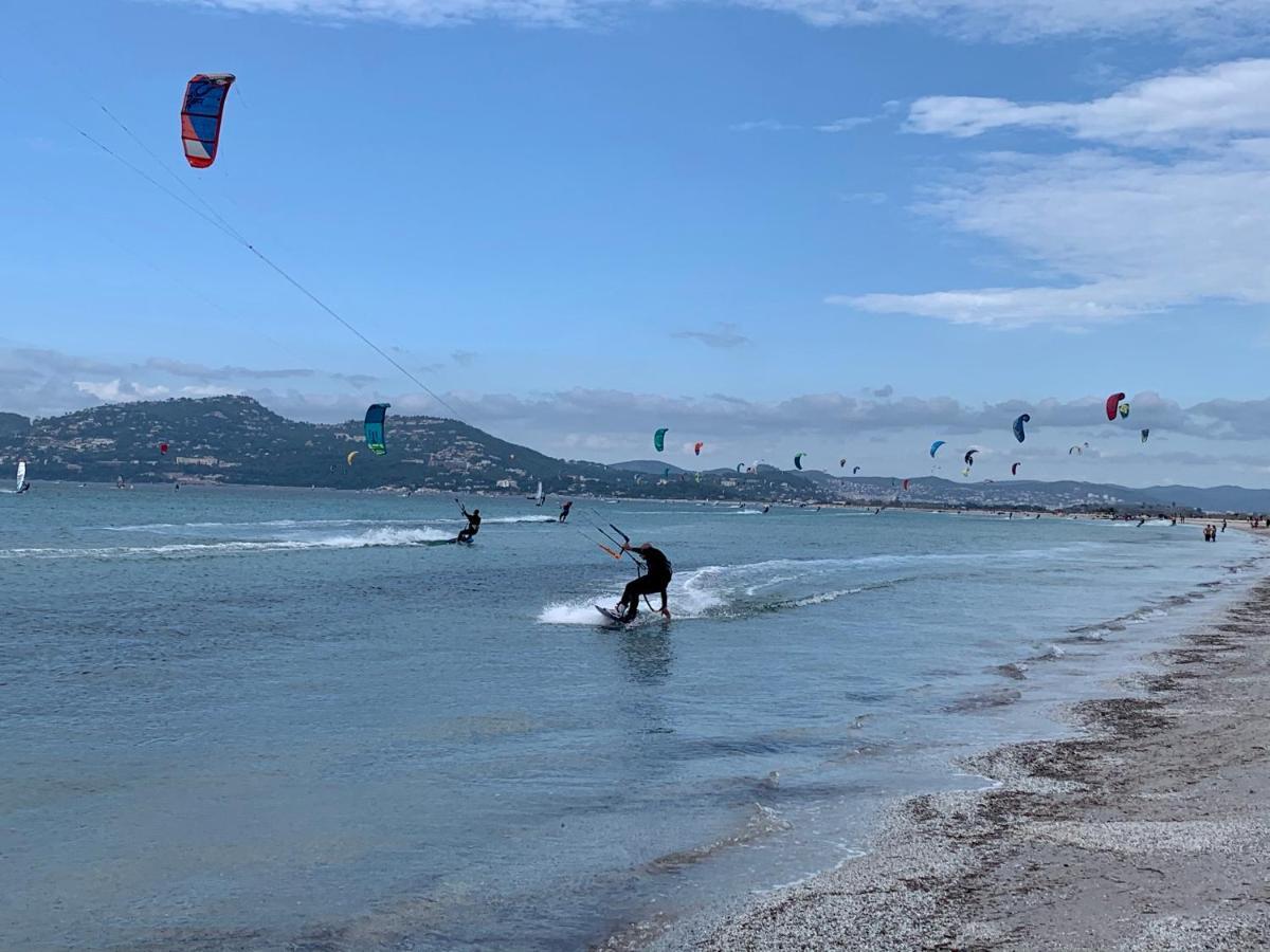 Bergerie Plage Renove Clim Balneo Plage Piscine Jardin Mediterraneen Hyeres Bagian luar foto